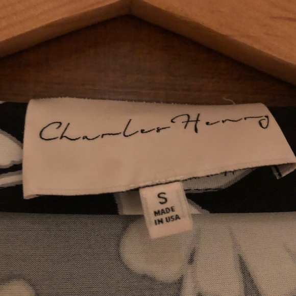 Charles Henry Floral Dress. Size Small - Picture 3 of 3